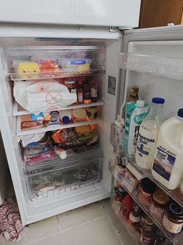 Second-hand LG 315L Top Mount Fridge - Photo 2)