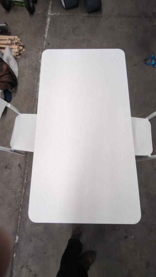 Second-hand Dining Table with 2 Chairs - Photo 2)