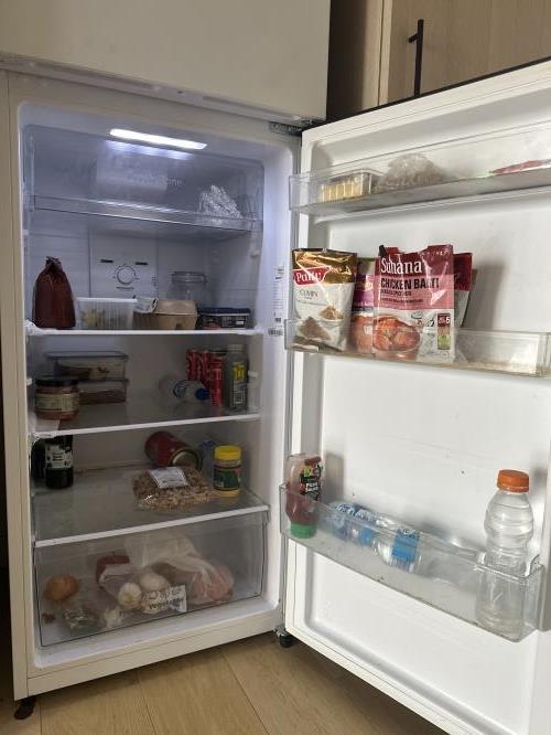 Second-hand Hisense 326L Top Mount Fridge - Photo 2)