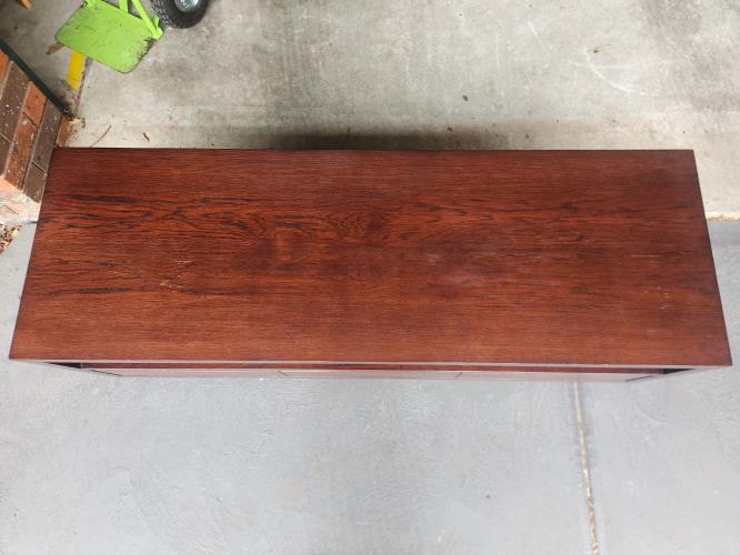 Second-hand Entertainment Unit - Photo 2)