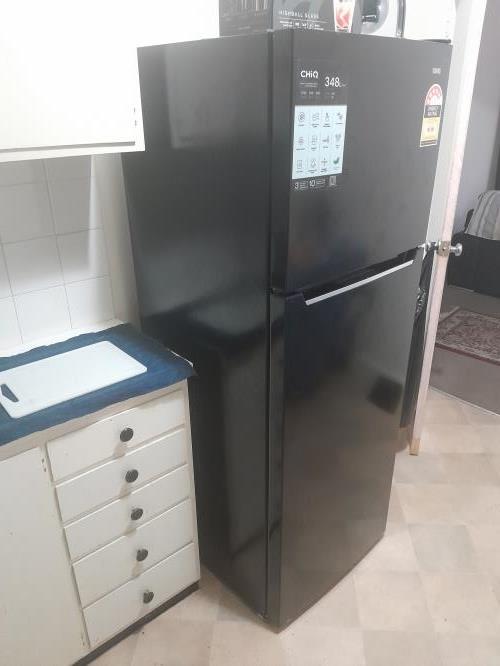 Second-hand Chiq 348L Top Mount Fridge - Photo 2)