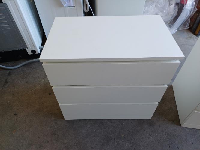 Second-hand IKEA Chest of 3 Drawers - Photo 2)