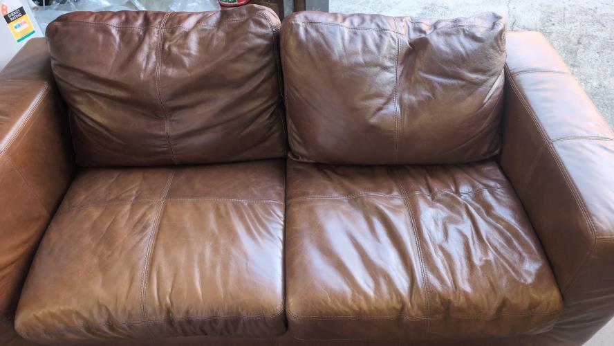 Second-hand Sofa - Photo 2)
