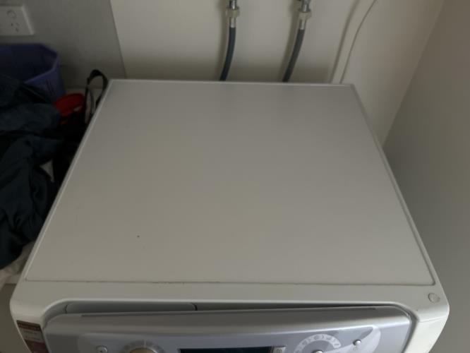 Second-hand Aqualtis 8.5kg Front Load Washing Machine - Photo 2)