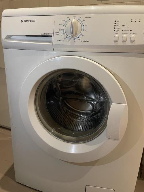Second-hand Simpson 7kg Front Load Washing Machine - Photo 2)