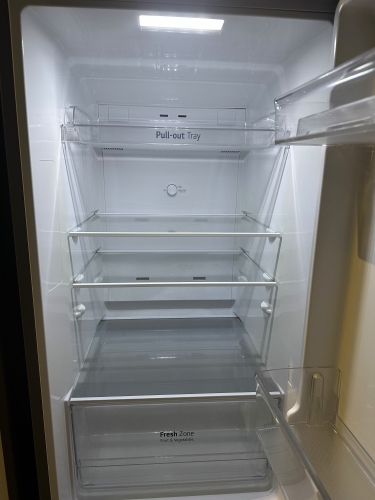 Second-hand LG 243L Top Mount Fridge - Photo 2)