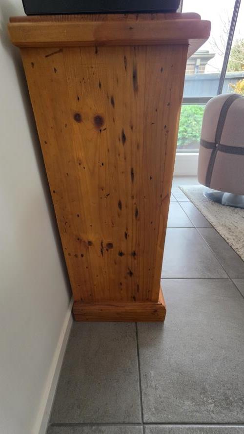 Second-hand Sturdy Bookcase - Photo 2)
