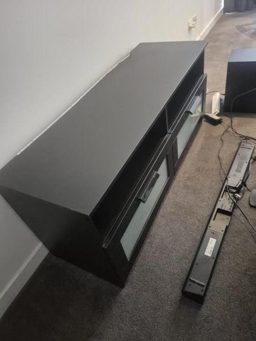 Second-hand Entertainment Unit - Photo 2)