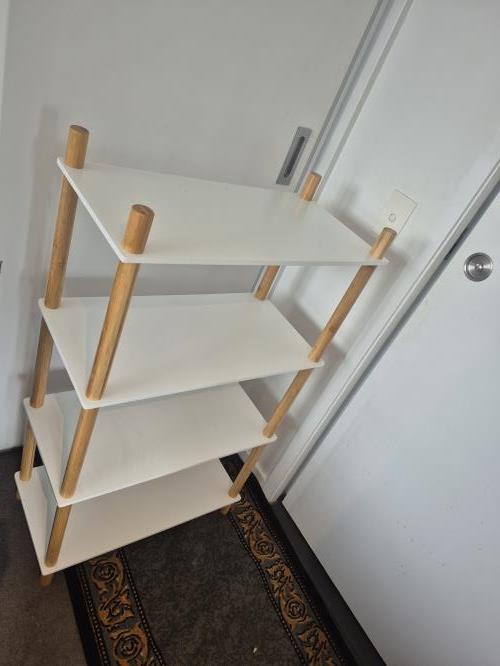 Second-hand Display Shelves - Photo 2)