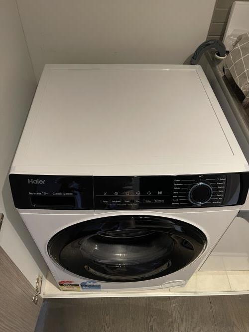 Second-hand Haier 7.5kg Front Load Washing Machine - Photo 2)