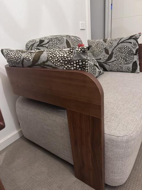 Second-hand Lounge Chair - Photo 2)