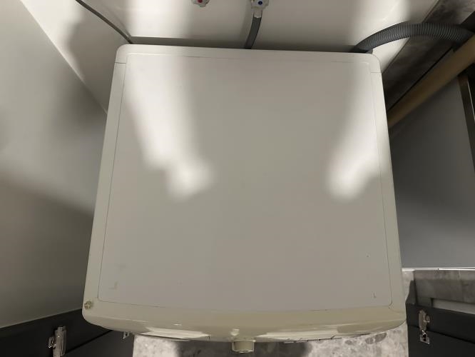 Second-hand Electrolux 8kg Front Load Washing Machine - Photo 2)