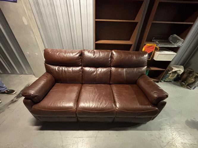 Second-hand Three Seater Sofa - Photo 2)
