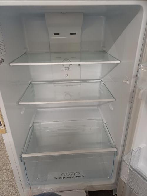 Second-hand Hisense 205L Top Mount Fridge - Photo 2)