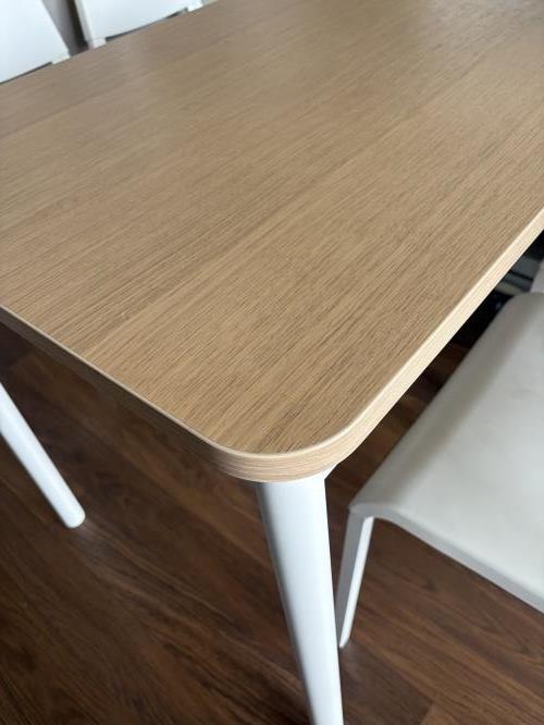 Second-hand IKEA Dining Table with 4 Chairs - Photo 2)