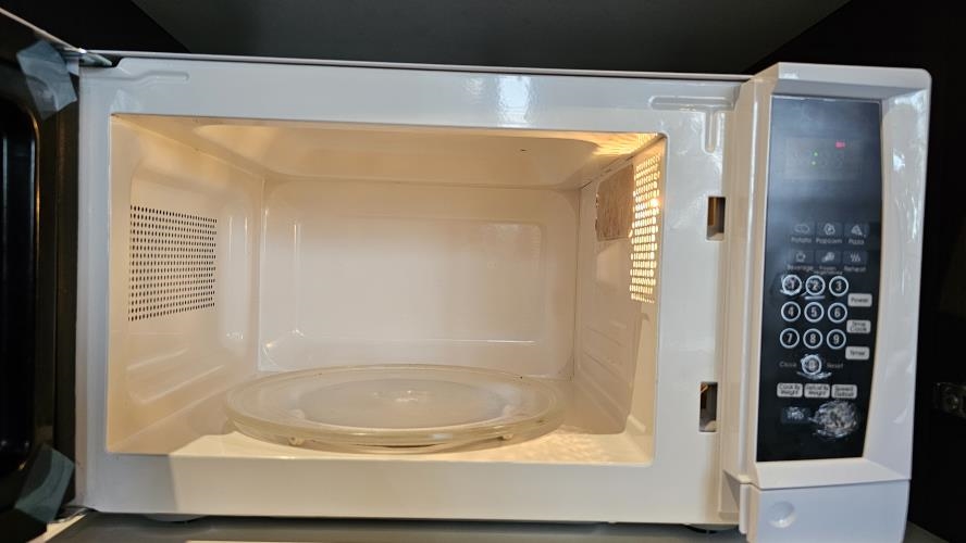 Second-hand Anko Microwave - Photo 2)