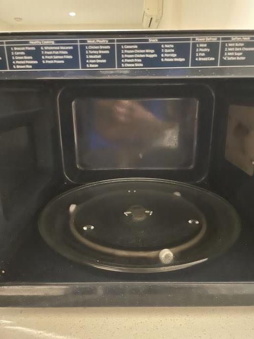 Second-hand Samsung Microwave - Photo 2)