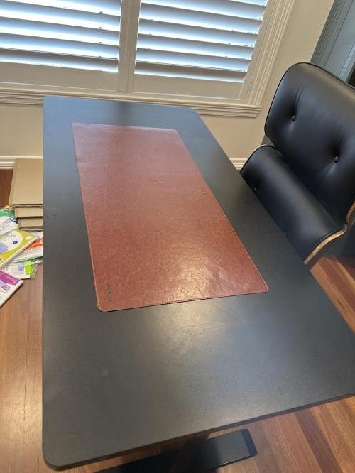 Second-hand Height-Adjustable Desk - Photo 2)