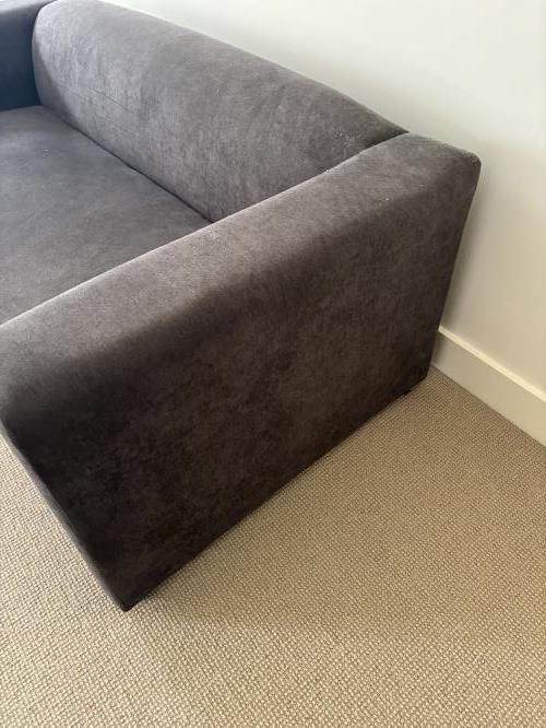 Second-hand Sofa - Photo 2)