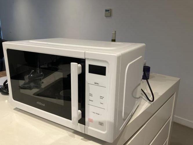 Second-hand Mistral Microwave - Photo 2)