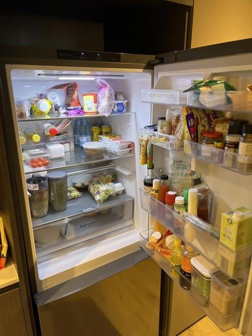 Second-hand LG 420L Bottom Mount Fridge - Photo 2)