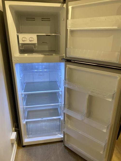 Second-hand Hisense 350L Top Mount Fridge - Photo 2)