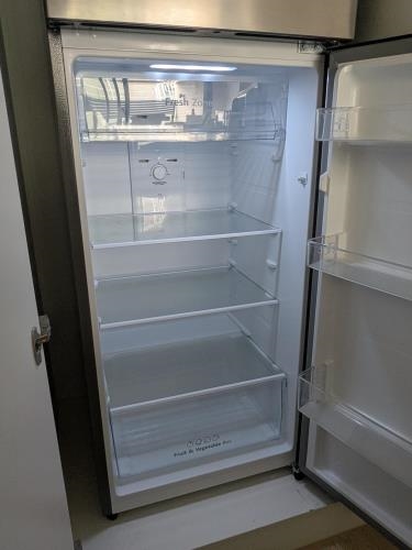 Second-hand Hisense 326L Top Mount Fridge - Photo 2)