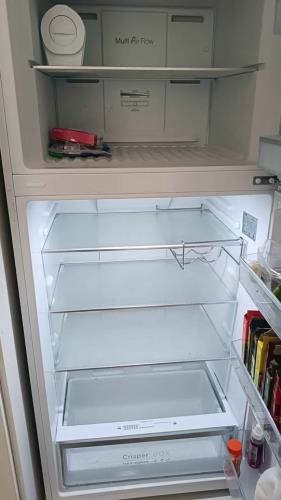 Second-hand Chiq 410L Top Mount Fridge - Photo 2)