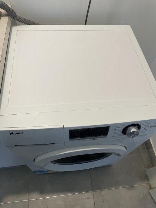 Second-hand Haier 7.5kg Front Load Washing Machine - Photo 2)