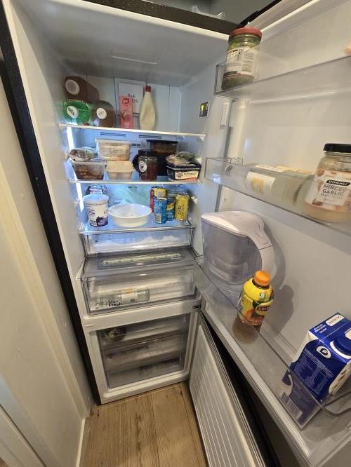Second-hand Hitachi 323L Bottom Mount Fridge - Photo 2)
