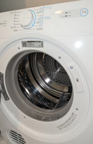 Second-hand Westinghouse 5.5kg Dryer - Photo 2)