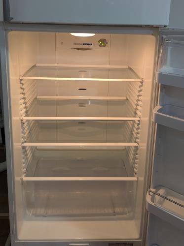 Second-hand Fisher & Paykel 411L Top Mount Fridge - Photo 2)