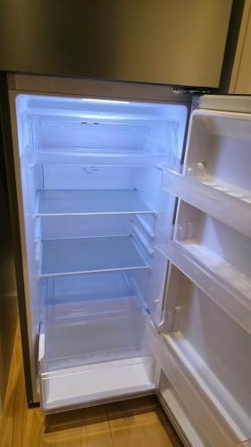 Second-hand LG 266L Top Mount Fridge - Photo 2)
