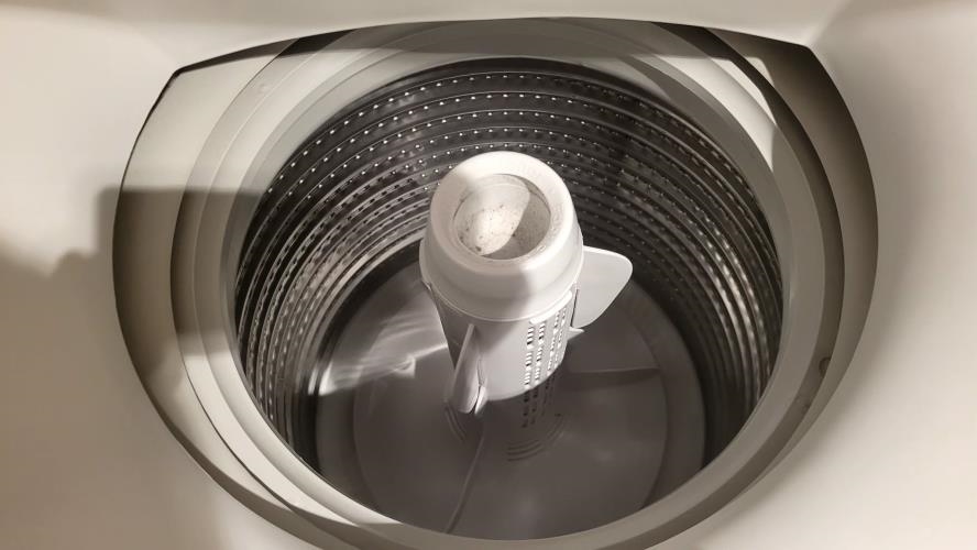 Second-hand Fisher & Paykel 5.5kg Top Load Washing Machine - Photo 2)