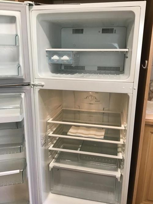 Second-hand Westinghouse 420L Top Mount Fridge - Photo 2)