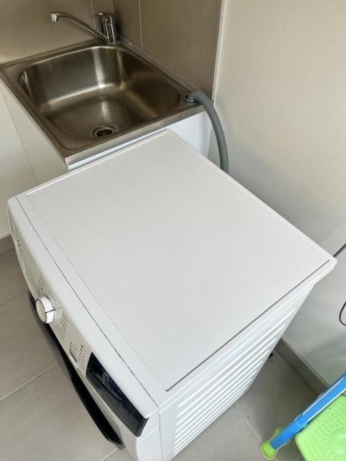 Second-hand Electrolux 7.5kg / 4.5kg Washer-Dryer Combo - Photo 2)