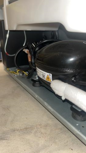 Second-hand Hisense 326L Top Mount Fridge - Photo 20)