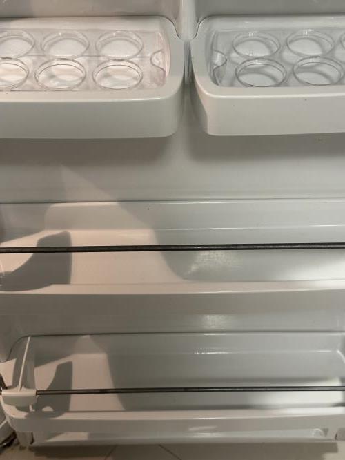 Second-hand Fisher & Paykel 411L Top Mount Fridge - Photo 20)