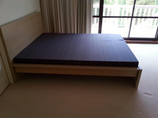 Dunlop Queen Mattress (Bedframe not included) - Photo 3)