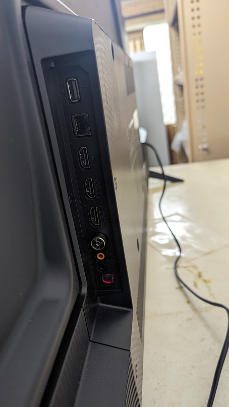 Second-hand  - Photo 3)