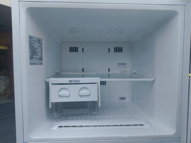 Second-hand LG 279L Top Mount Fridge - Photo 3)