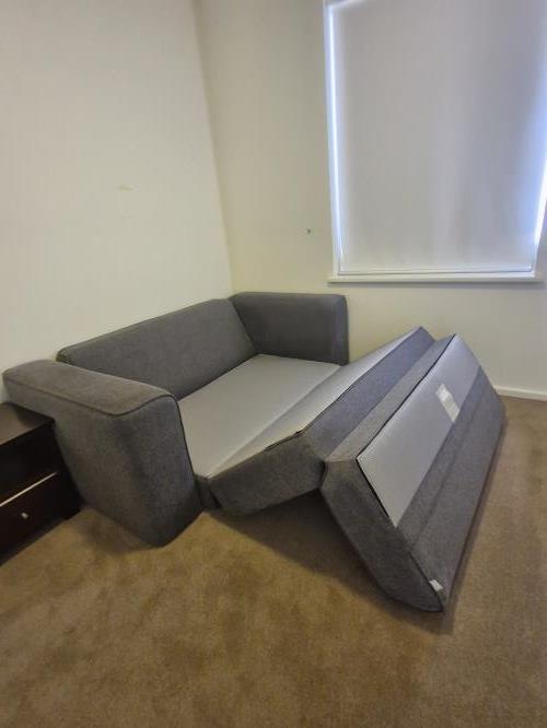 Second-hand Sofa Bed - Photo 3)