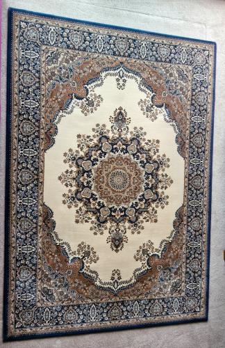 Second-hand Rug - Photo 3)