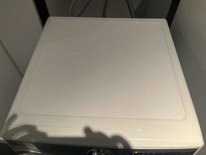 Second-hand Electrolux 8kg / 5kg Washer-Dryer Combo - Photo 3)