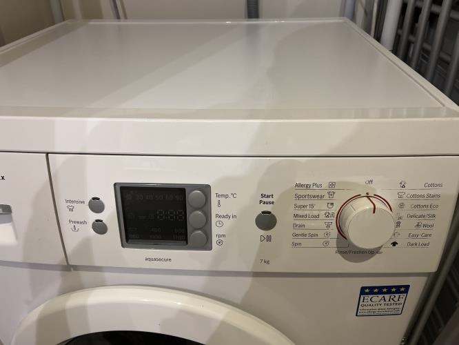 Second-hand Bosch 7kg Front Load Washing Machine - Photo 3)