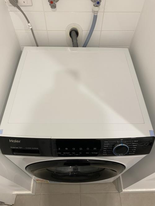 Second-hand Haier 7.5kg Front Load Washing Machine - Photo 3)