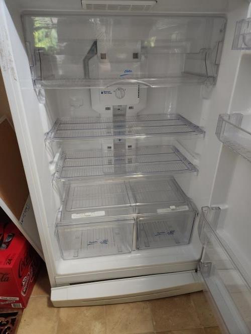 Second-hand General Electric 351L Top Mount Fridge - Photo 3)