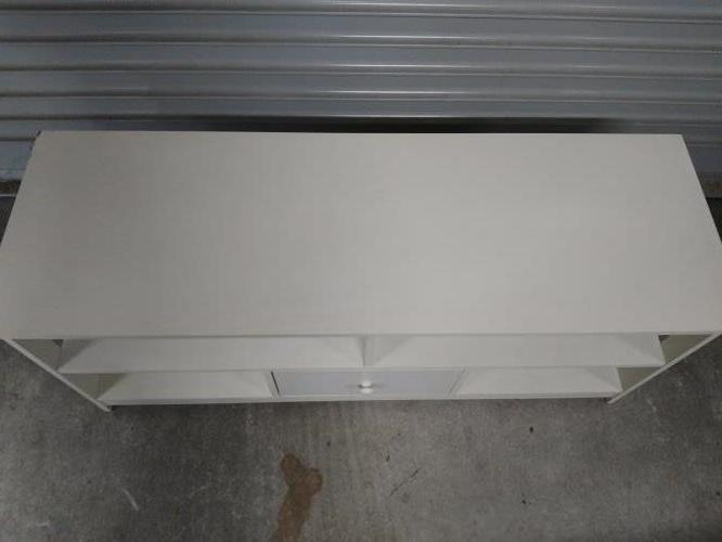 Second-hand Entertainment Unit - Photo 3)