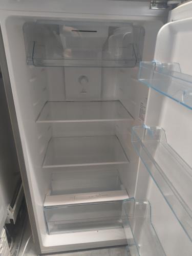 Second-hand Lemair 269L Top Mount Fridge - Photo 3)