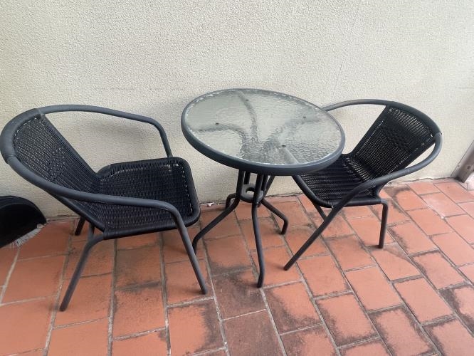 Second-hand Outdoor Table with 2 Chairs - Photo 3)